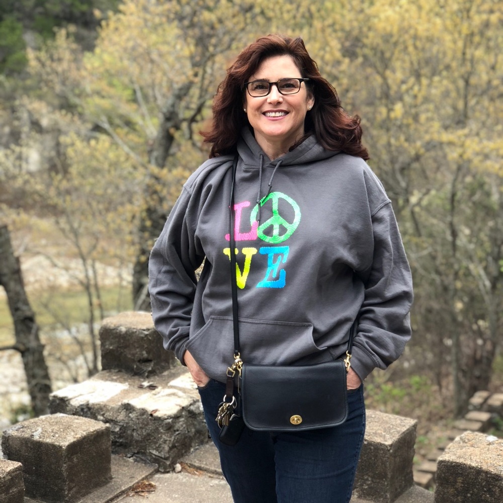 Meet your Posher, Ellen